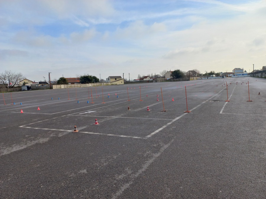 DRIVING CENTER by Guy Auto Ecole Piste Chilly mazarin DRIVING CENTER by Guy Auto Ecole Piste Chilly mazarin